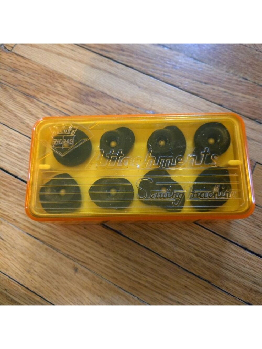 Deluxe Zig Zag Sewing Machine Attachments Fits Kenmore Original case